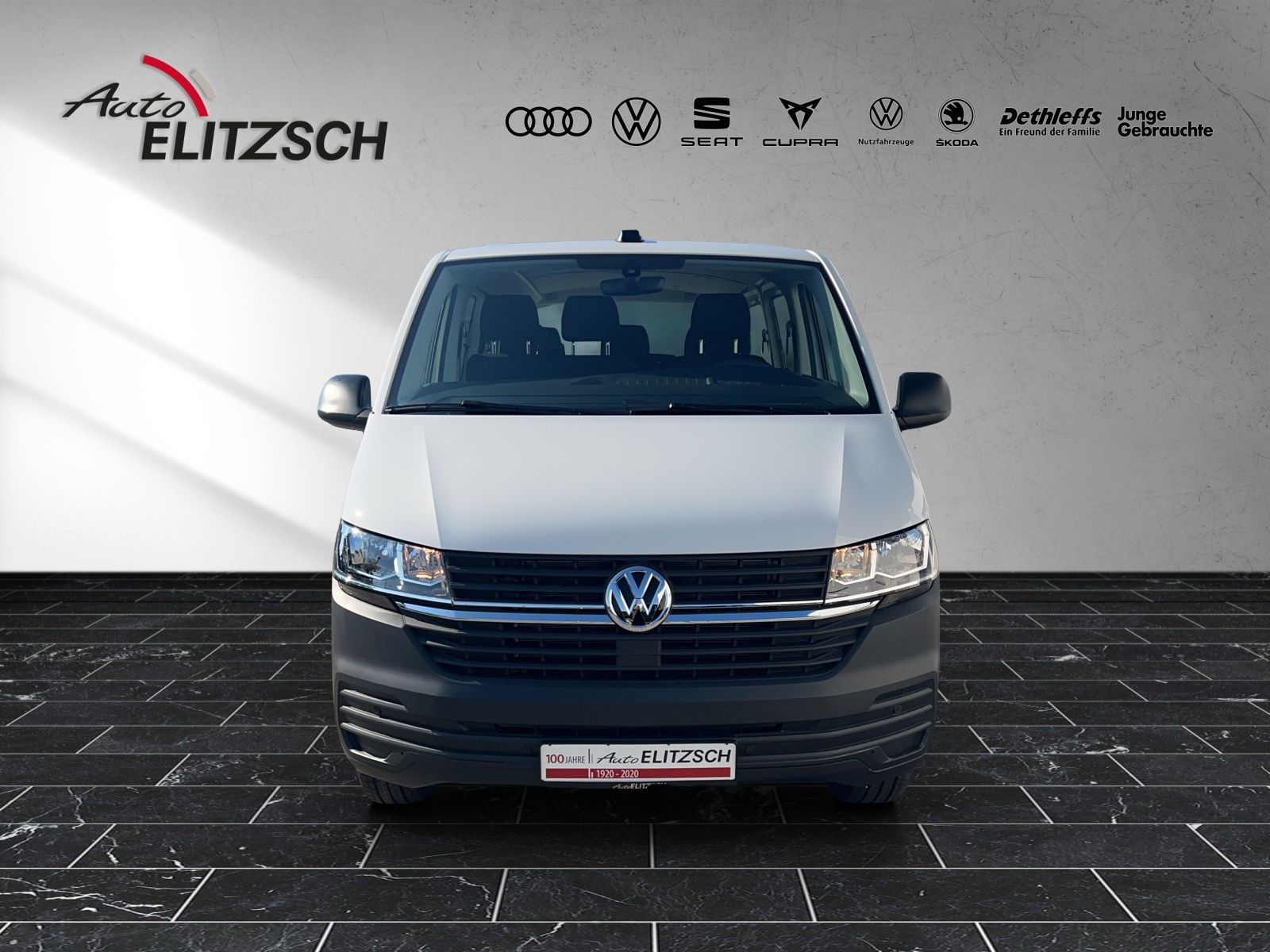 Fahrzeugabbildung Volkswagen T6 Kombi T6.1 TDI 9 Sitzer LR Klima, PDC, AHK Vo