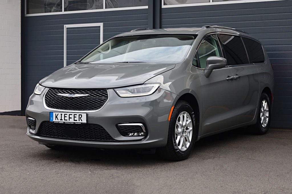 Chrysler Pacifica