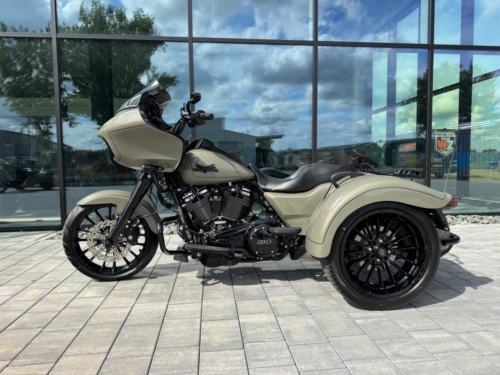 Harley-Davidson ROAD GLIDE 3/ TRIKE/FLTRT 114/2023 custom