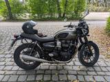 Triumph Street Twin 900 (Bonneville) - TRIUMPH STREET TWIN