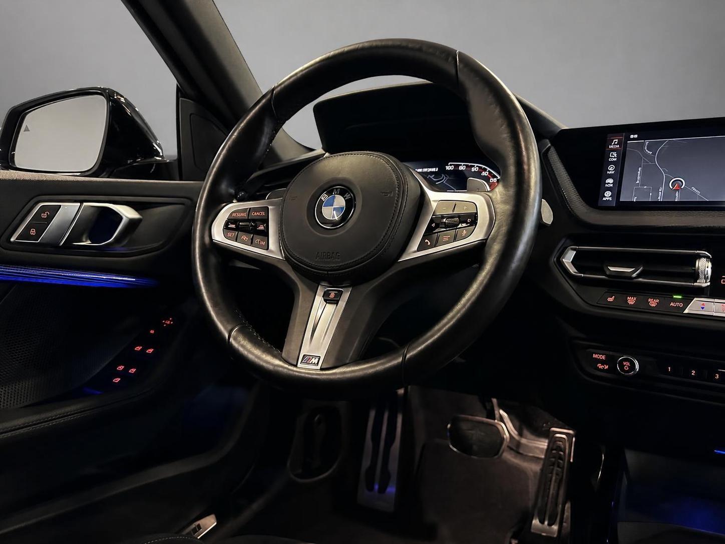 BMW M235i Gran Coupe xDrive//ACC//Pano//Keyless