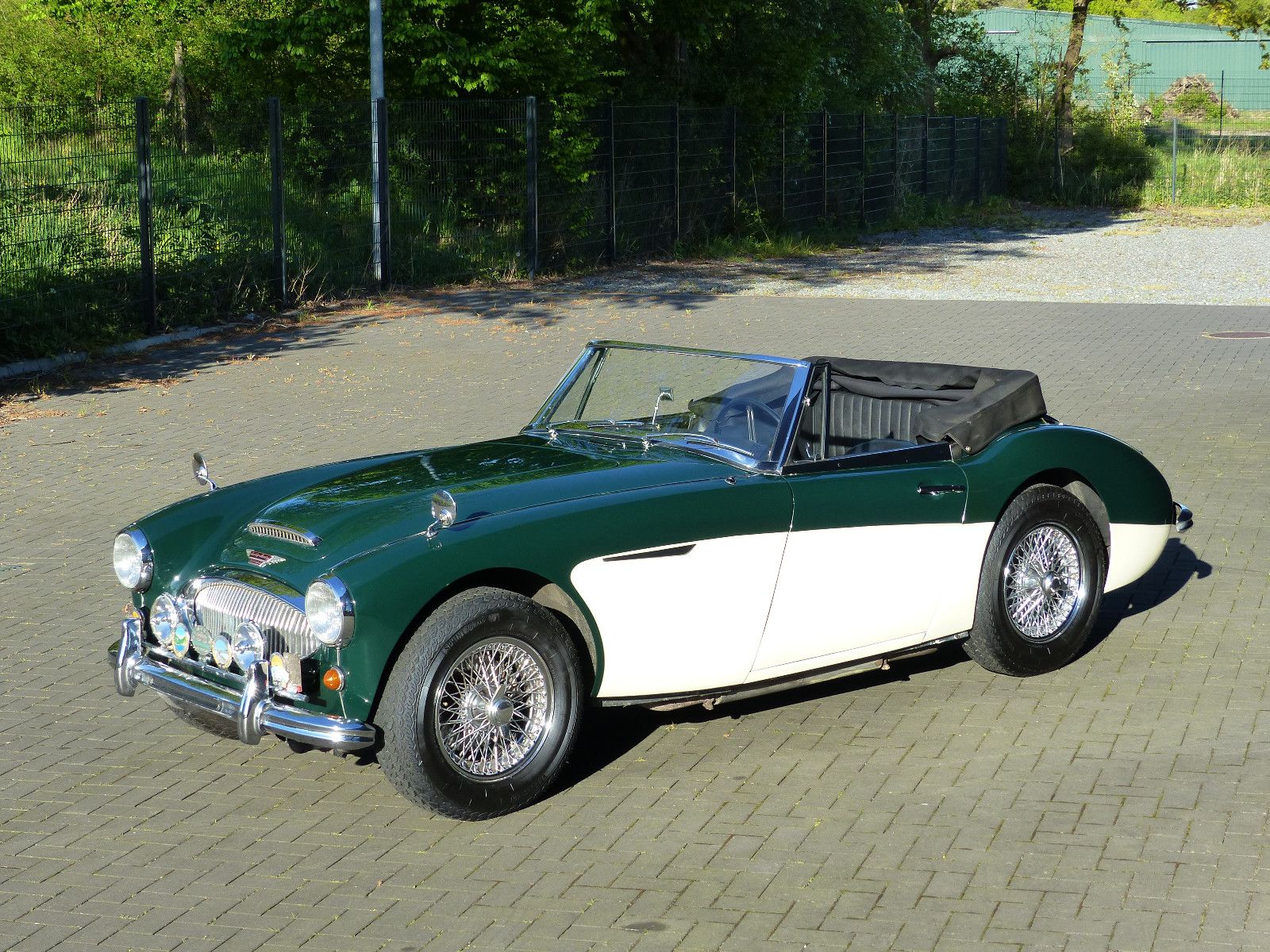 Fahrzeugabbildung Austin Healey 3000 MK II BJ7