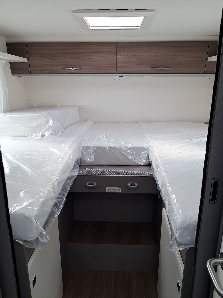 Fahrzeugabbildung Etrusco T Ford 7.3 SCF Klimaauto., Solaranlage, Hubbett