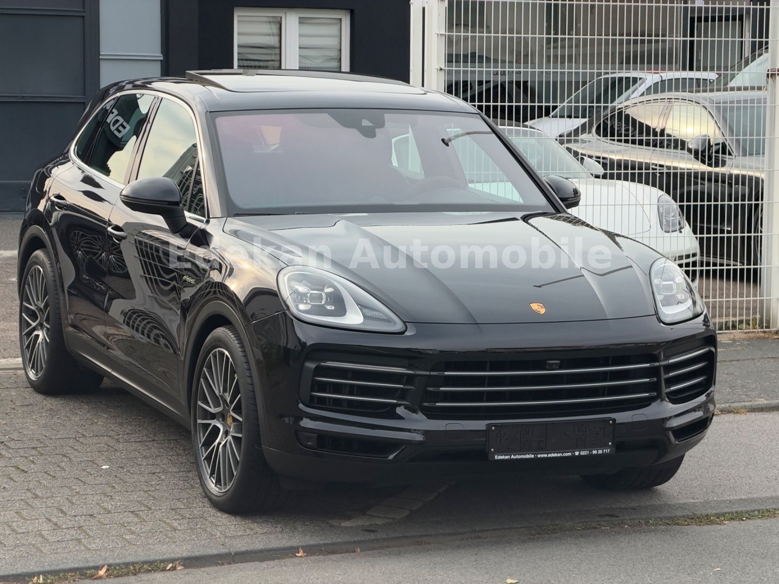 Porsche Cayenne E-Hybrid SPORT-CHRONO PANORAMA AHK LUFTF foto 4