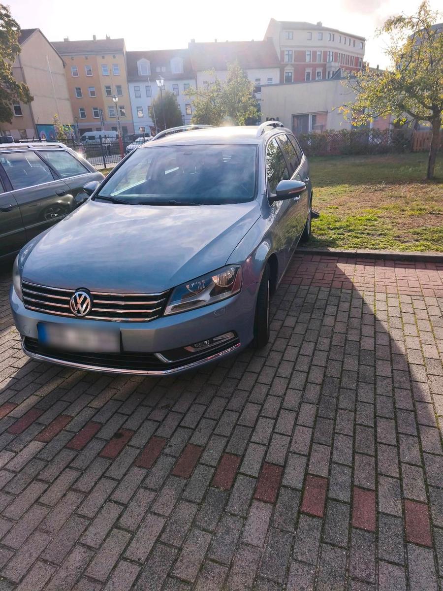 Volkswagen Passat, 2011