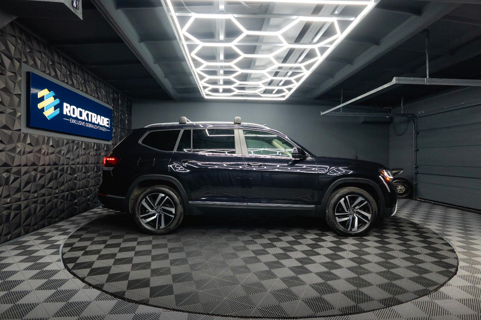 Fahrzeugabbildung Volkswagen ATLAS 3.6 4x4 SEL PREMIUM *6 Sitze*Pano*ACC*LED*