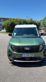 Ford Tourneo Courier Active das Familienauto mit AHK - : Van, Familien