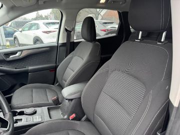 Ford Kuga Plug-In Hybrid Titanium AHKAllwetterreifen