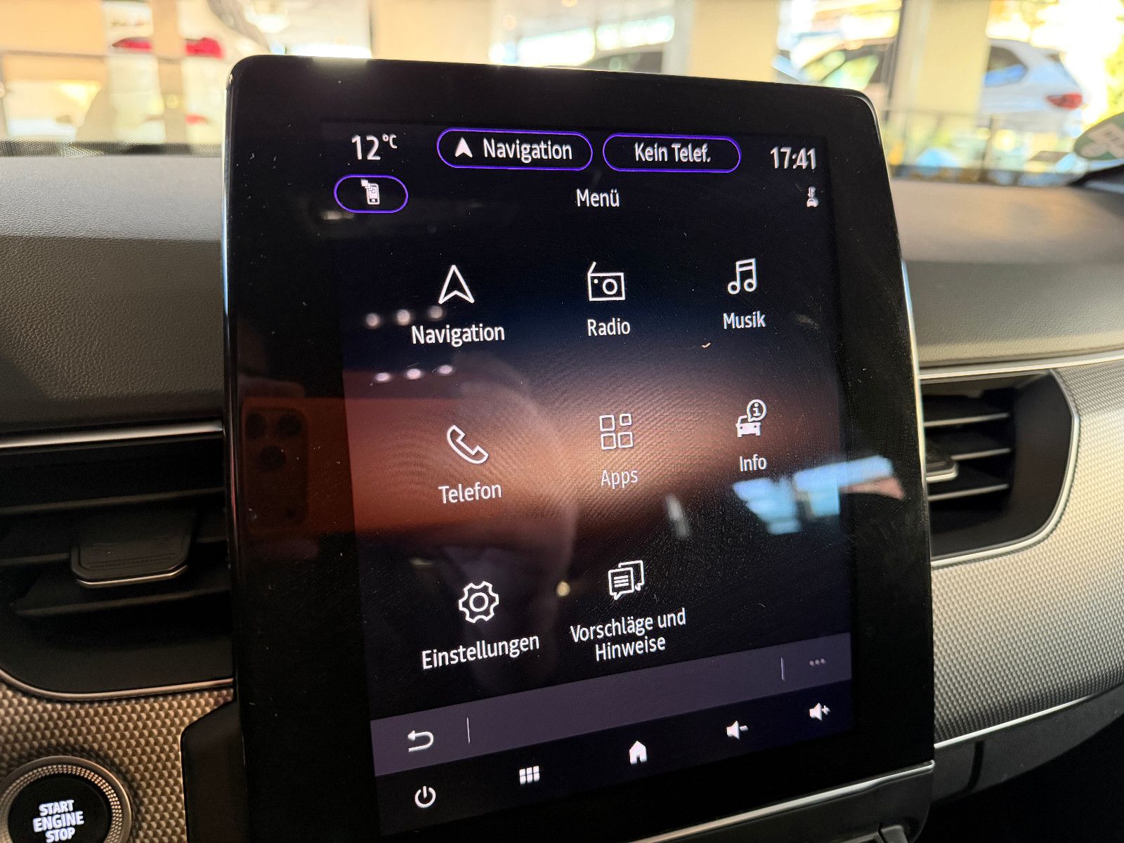 Fahrzeugabbildung Renault Arkana Techno/KAMERA/AMBIENTE/KAMERA/LEDER/ACC