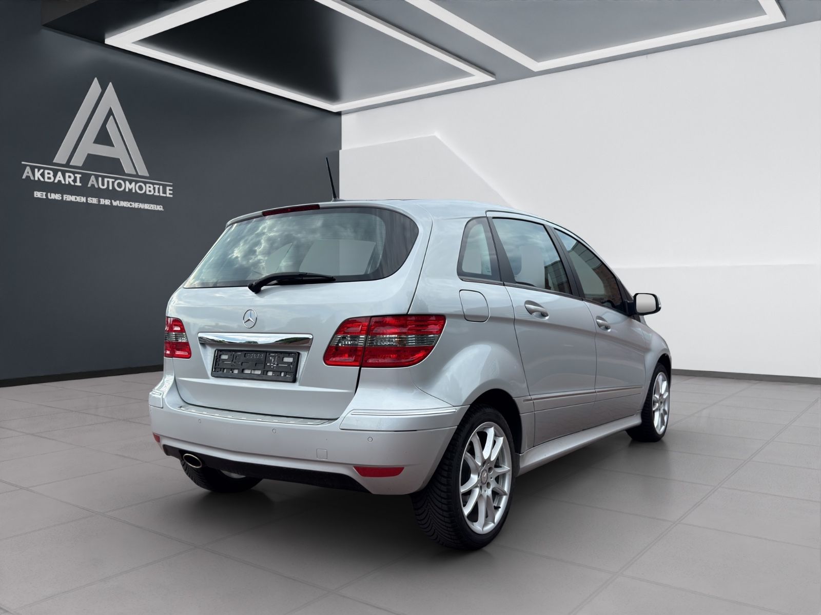 Fahrzeugabbildung Mercedes-Benz B 200 Sport Edition*2*Hand**TÜV*Neu*Automatik