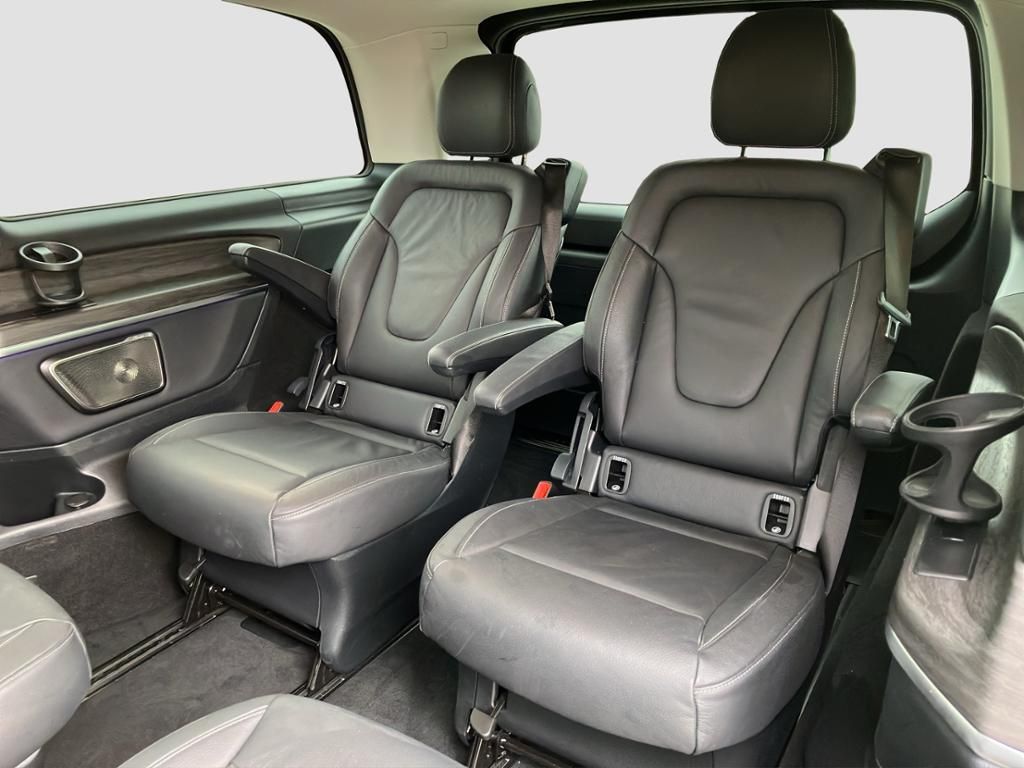 Fahrzeugabbildung Mercedes-Benz V 300 d AVANTGARDE Lang Leder*Navi*360*PDC*SpurH
