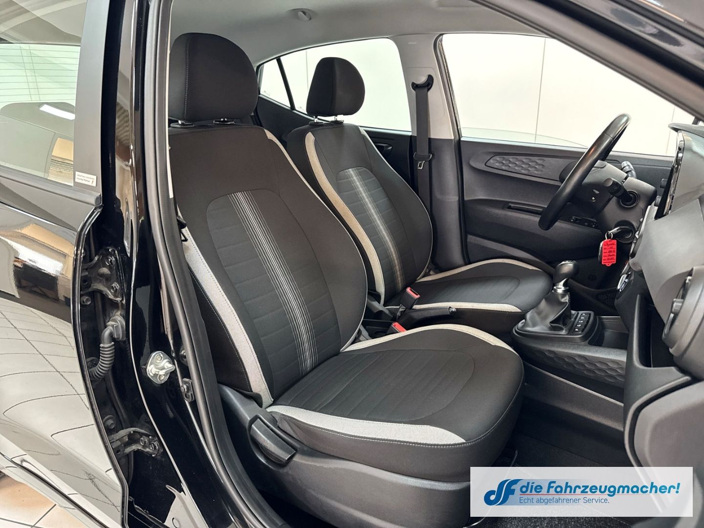 Fahrzeugabbildung Hyundai i10 Trend 1.0 EU6d Navi Apple CarPlay Android Au