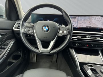 BMW 318 - 12