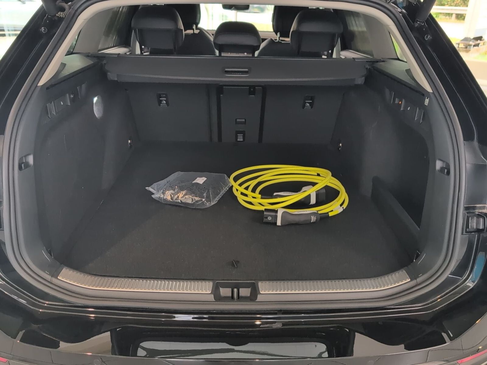 Volkswagen Passat Variant - Bild 8