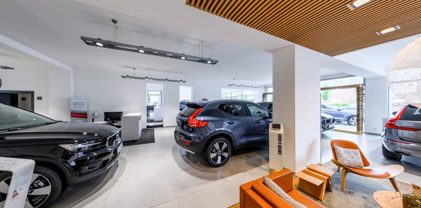 showroom-image-bottom