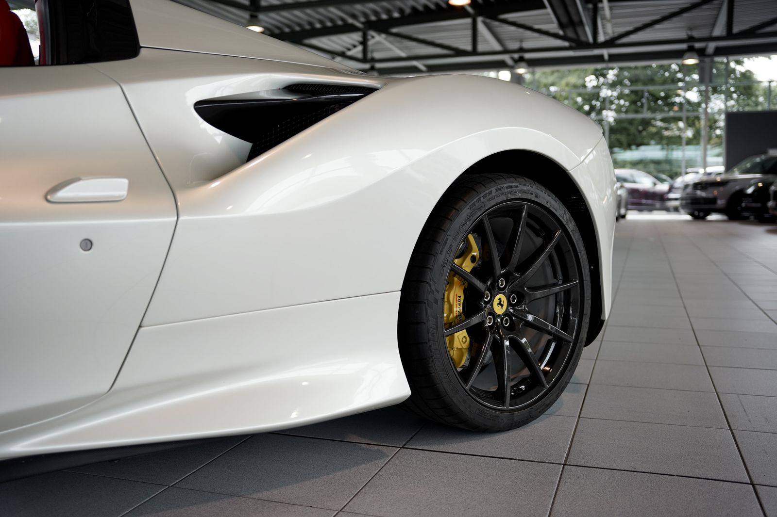 Ferrari F8