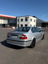 BMW E46 330i ANGEBOT bis 15.07.2026 - BMW 330 Limousine E46 330i mit Benzin-Antrieb