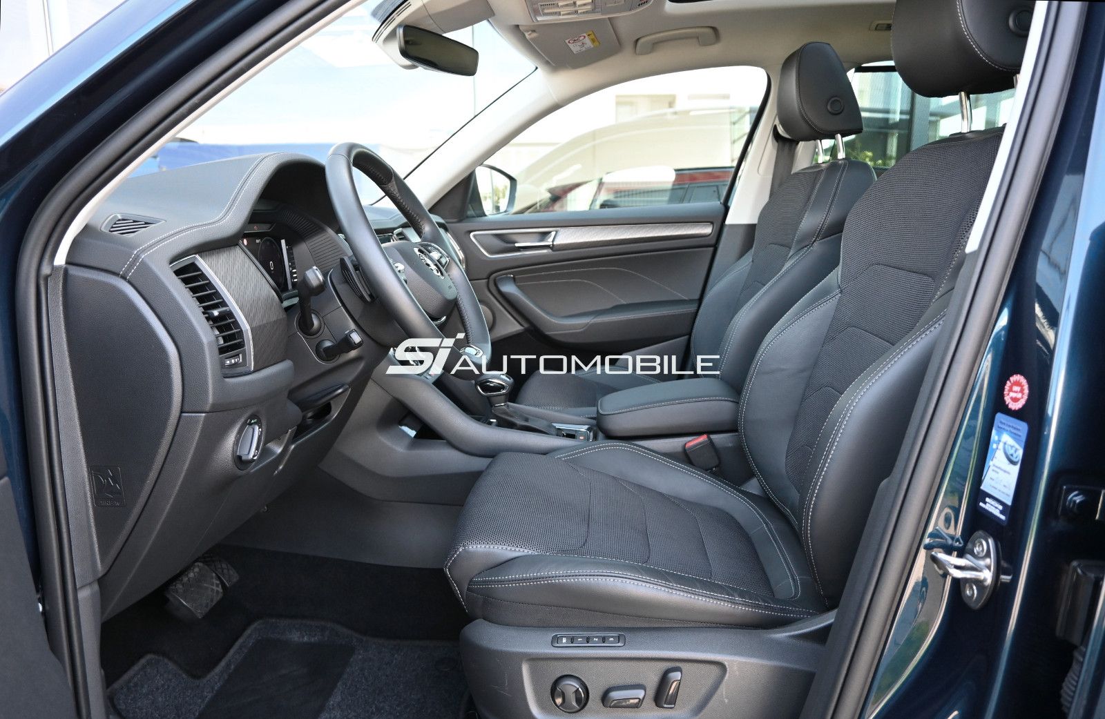 Fahrzeugabbildung SKODA Kodiaq 2.0 TDI DSG STYLE °ACC°AHK°STANDHEIZ°PANO