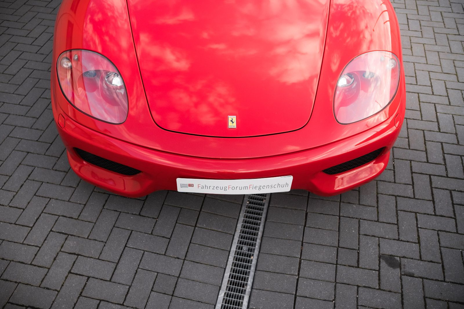 Fahrzeugabbildung Ferrari 360 Modena Schalter - sehr gepflegt - Facelift