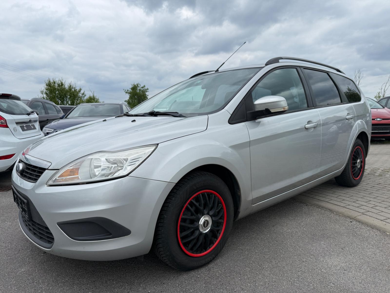 Ford Focus 1.6 Benzin 101 PS gepfl. TÜV bis Nov. 2026