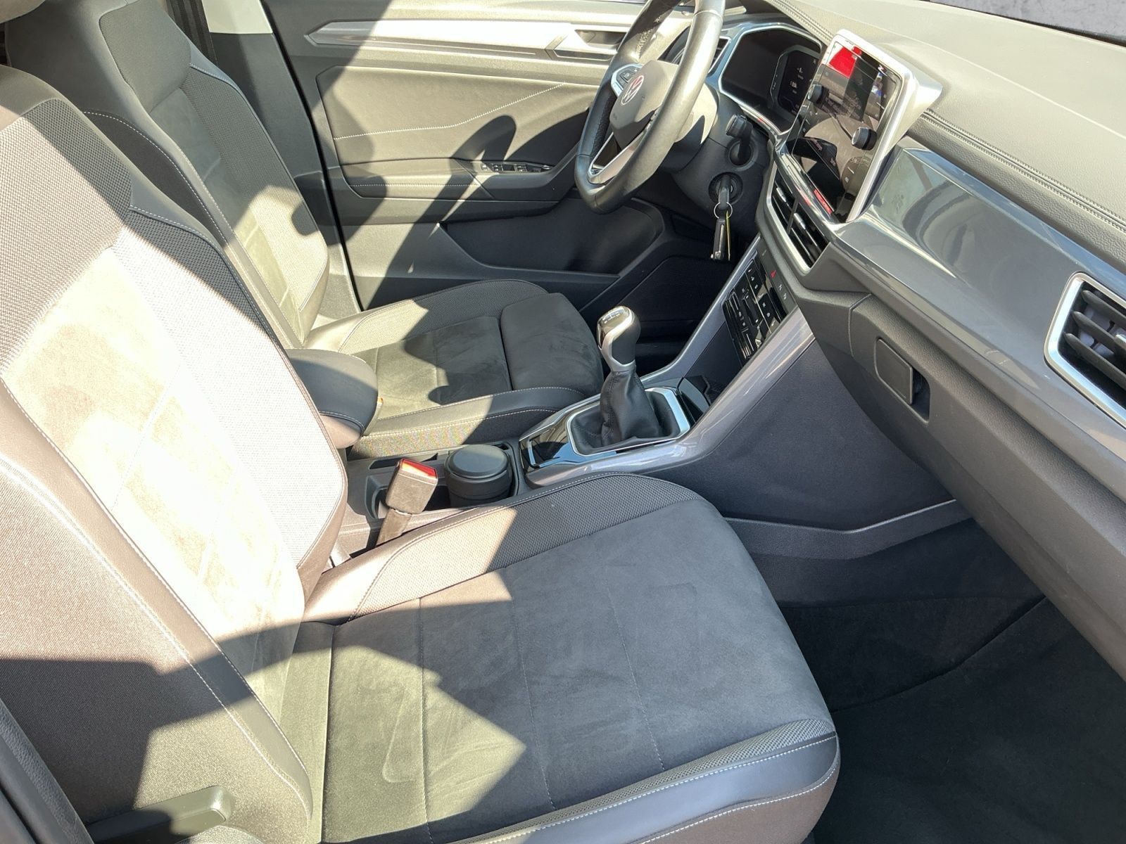 Volkswagen T-Roc - Bild 13