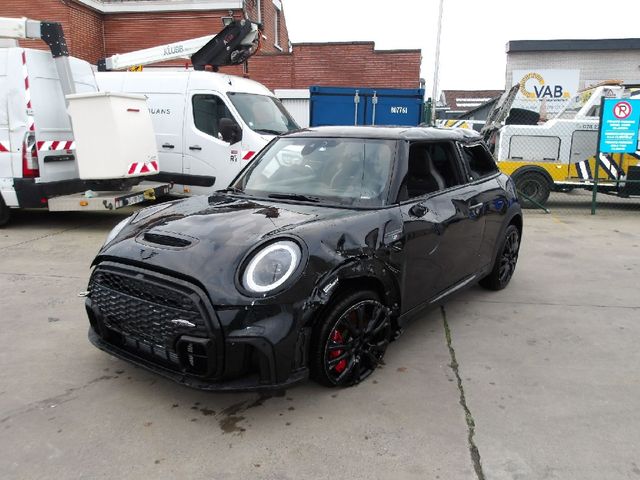 MINI JOHN_COOPER_WORKS