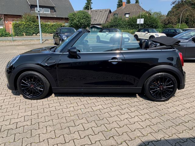 Fahrzeugabbildung MINI Cooper Cabrio 1,5 Classic Trim+Leder+Kamera+H&K