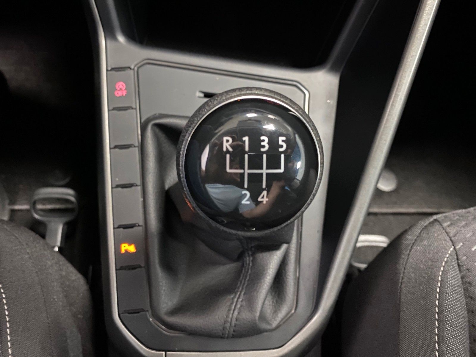 Fahrzeugabbildung Volkswagen Polo 1.0 TSI Comfortline+SITZHEIZUNG+PDC+