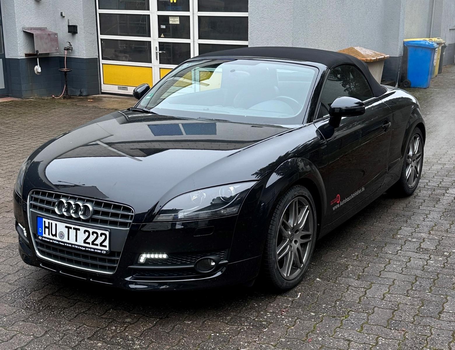 Audi TT Coupe/Roadster 2.0 TFSI Roadster