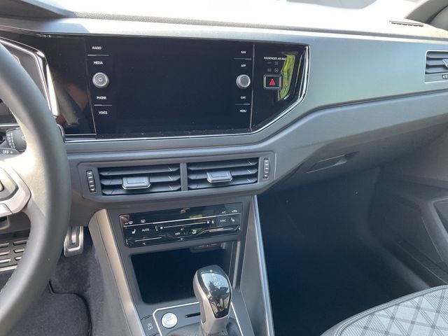 Polo 1.0 TSI DSG R-Line KAMERA NAVI MATRIX-LED