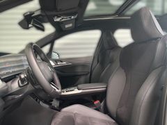 Fahrzeugabbildung BMW 218i Active Tourer M Sport -- Pano/ACC/HeadUp