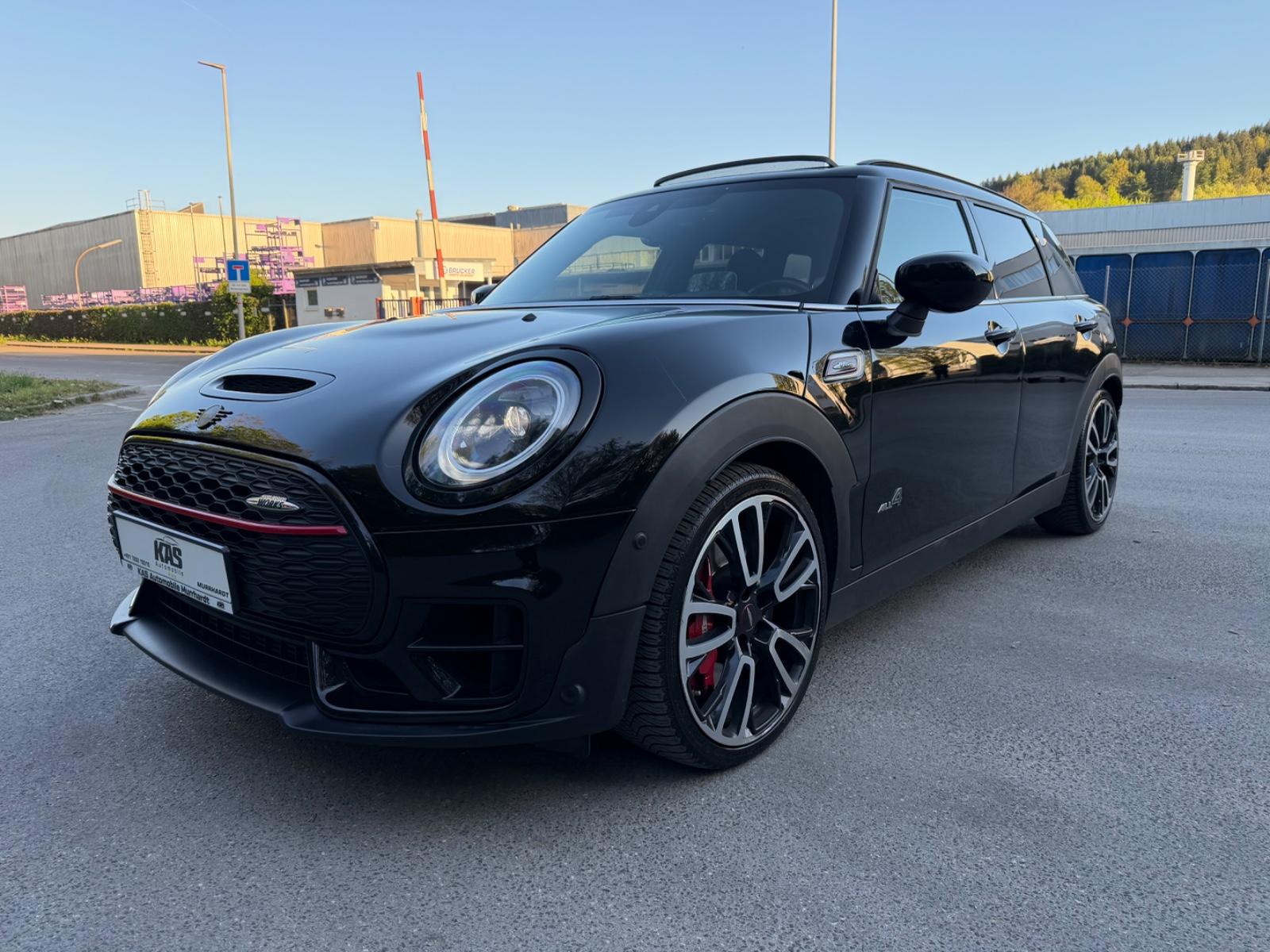 MINI Clubman JCW All4/Navi./HUD/PANO/Sitzh./Kamera/