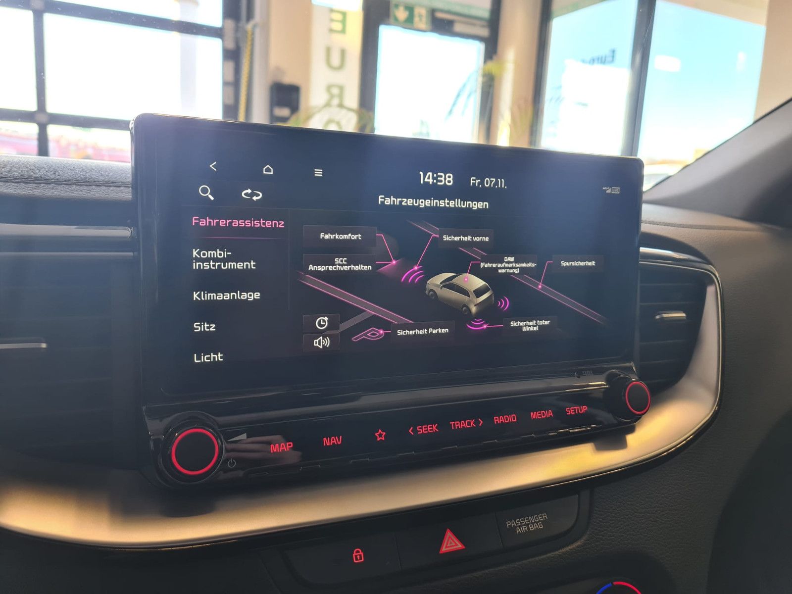 Fahrzeugabbildung Kia XCeed Platinum Edition / LEDER / NAVI /LED