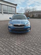 Skoda Octavia Combi 2.0 TDI DSG RS + Tüv NEU - Skoda Octavia aus 2011: RS Combi