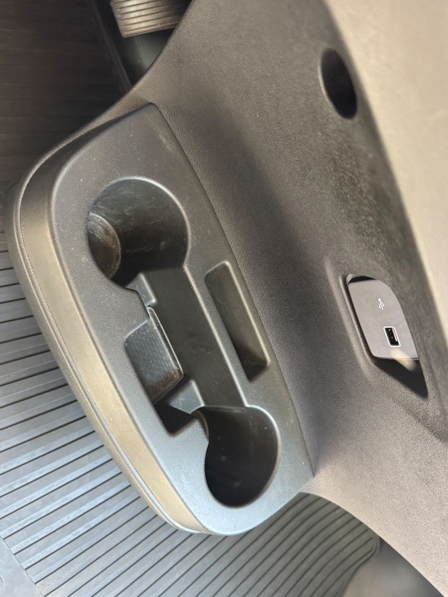 Fahrzeugabbildung Fiat Ducato L1H1 140 Multijet Flach/CarPlay/Navi/RCam