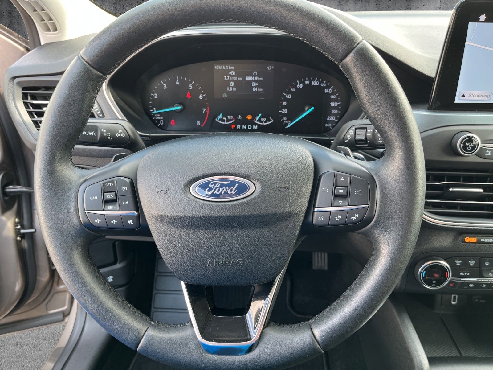 Fahrzeugabbildung Ford Focus Turnier Active