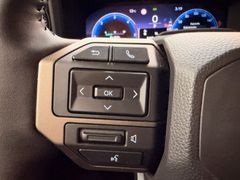 Toyota Land Cruiser 2,8 D-4D 151 kW AWD AHK – Bild 24