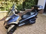 Piaggio MP3 HPE Advance - PIAGGIO MP3