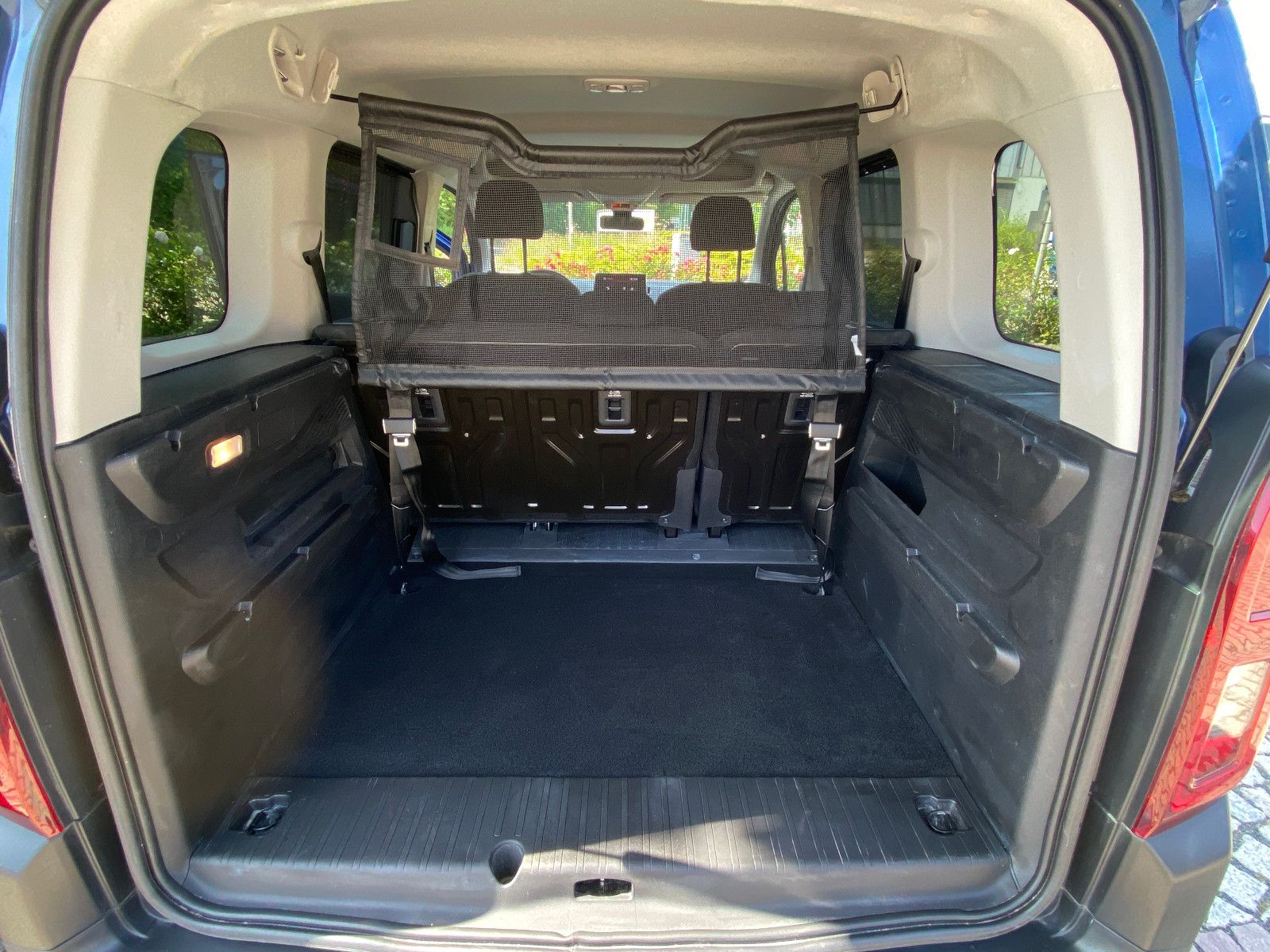 Fahrzeugabbildung Citroën Berlingo Live M