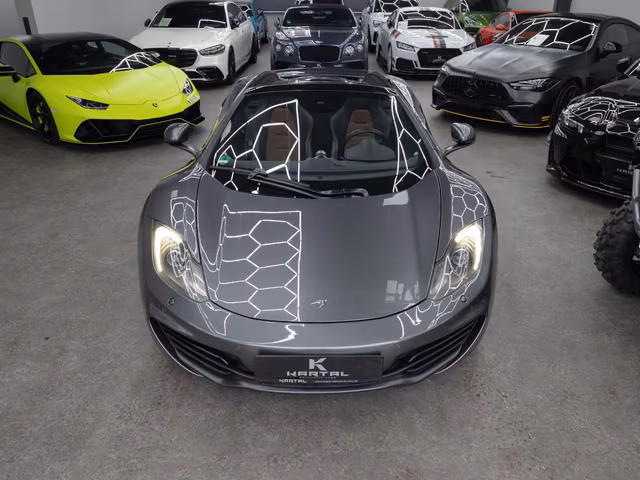 McLaren MP4-12C Spider 3.8 V8 Spider *Carbon*Scheck*