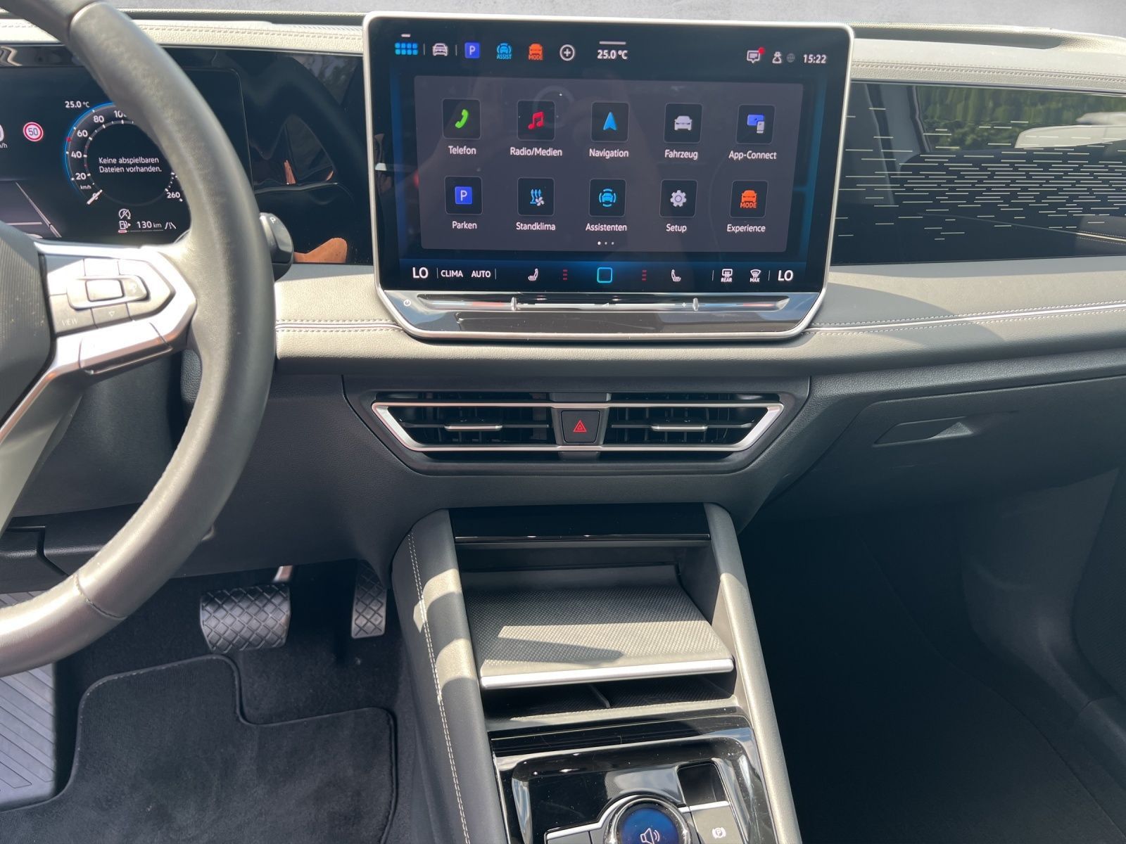 Tiguan Elegance 2.0 TDI DSG 4M Navi*ACC*Standhzg