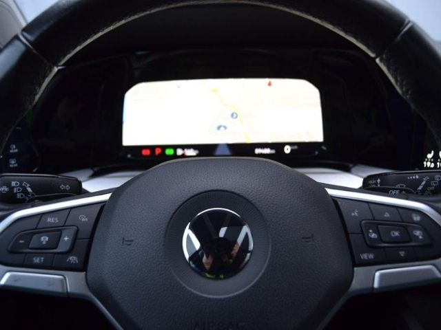 Golf VIII Variant 2.0 TDI DSG AHK/MATRIX/PANORAM