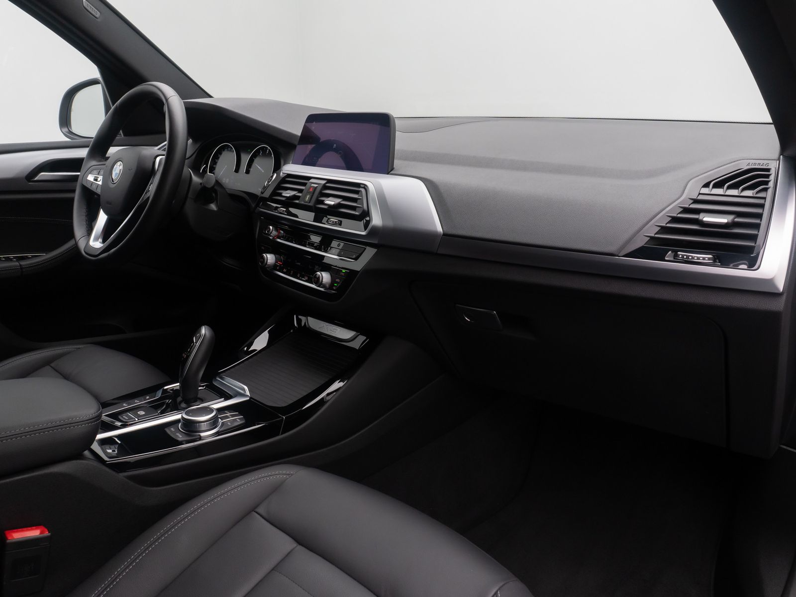 Fahrzeugabbildung BMW X3 xD30i 360&deg;DAB Memory CockpitPlus Leder 18Zoll
