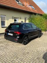 Volkswagen Tiguan 2.0 TDI SCR 140kW DSG 4MOT IQ.DRIVE I... - Volkswagen Tiguan: TDI 140