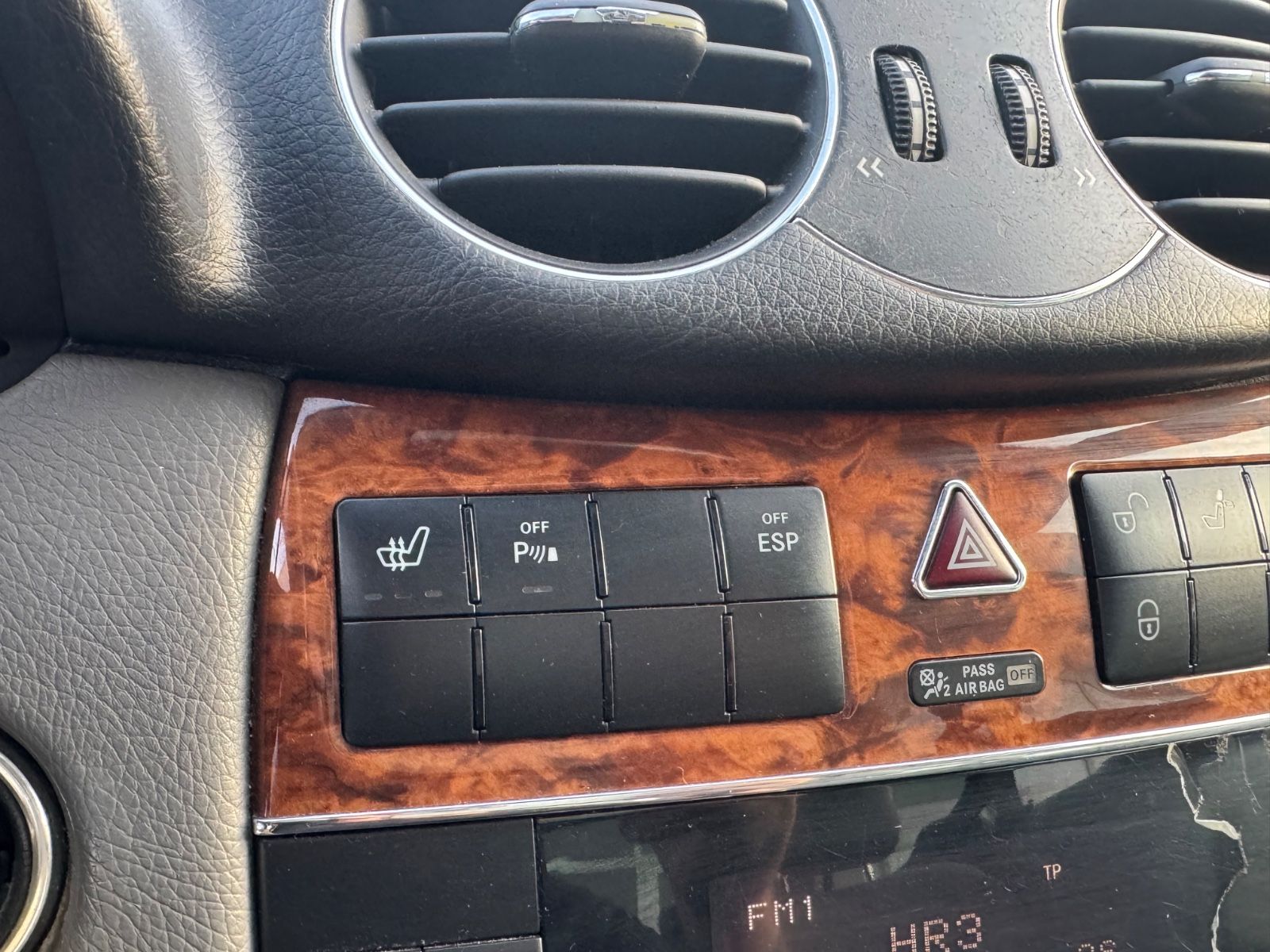 Fahrzeugabbildung Mercedes-Benz CLK 200 Kompressor Coupe/Elegance/S-Dach/SHZ/