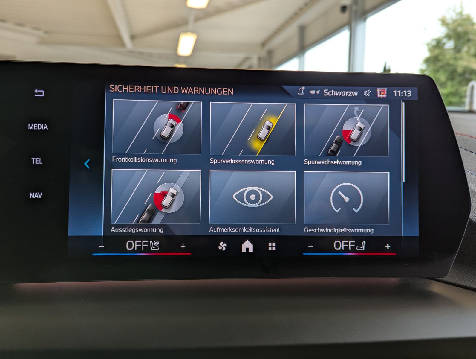 BMW 118 d M-Sport Pano HUD Innovations-Paket 360 AHK - Image 26