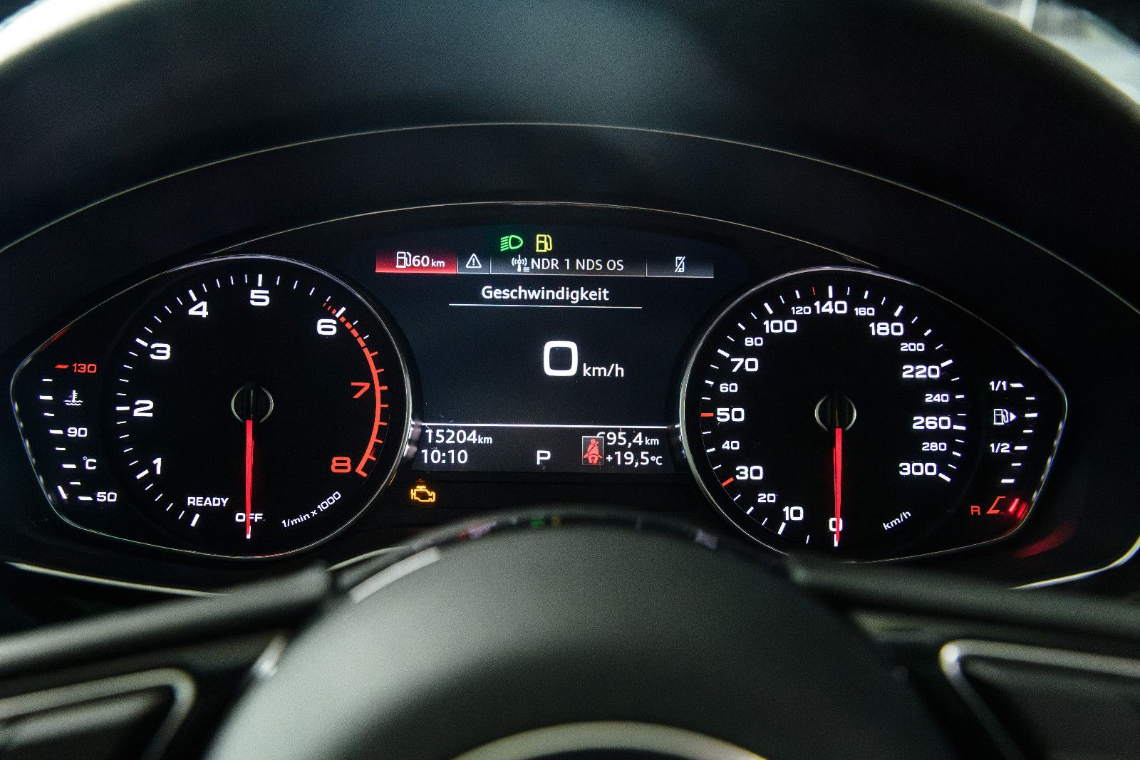 Fahrzeugabbildung Audi A4 Lim. 35 TFSI S-tronic+SHZ+elektr Sitze