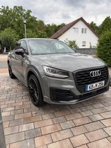 Audi Q2 Sport 35 TFSI S tronic 3x S line - Audi Q2 von privat