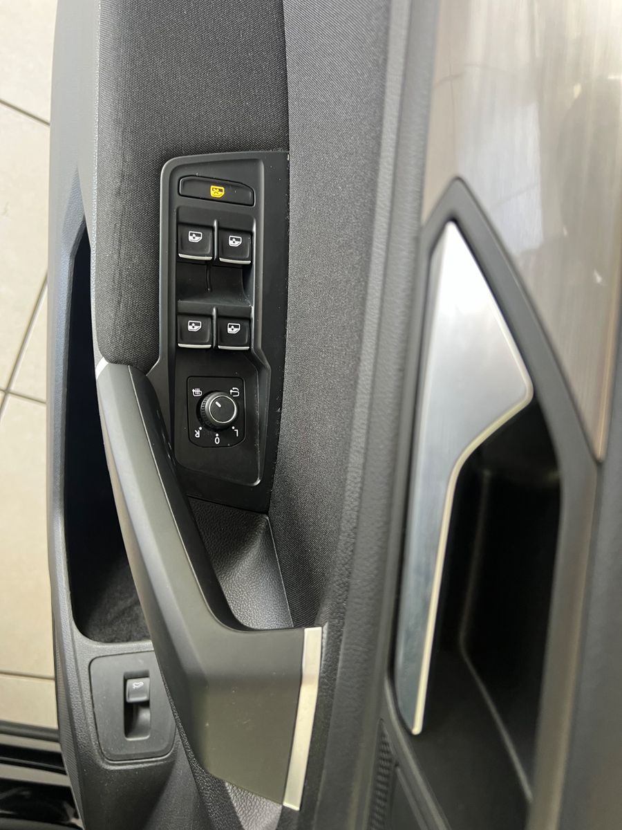 Fahrzeugabbildung Volkswagen Tiguan Allspace 2.0TDI DSG Comfortline 7.SITZER