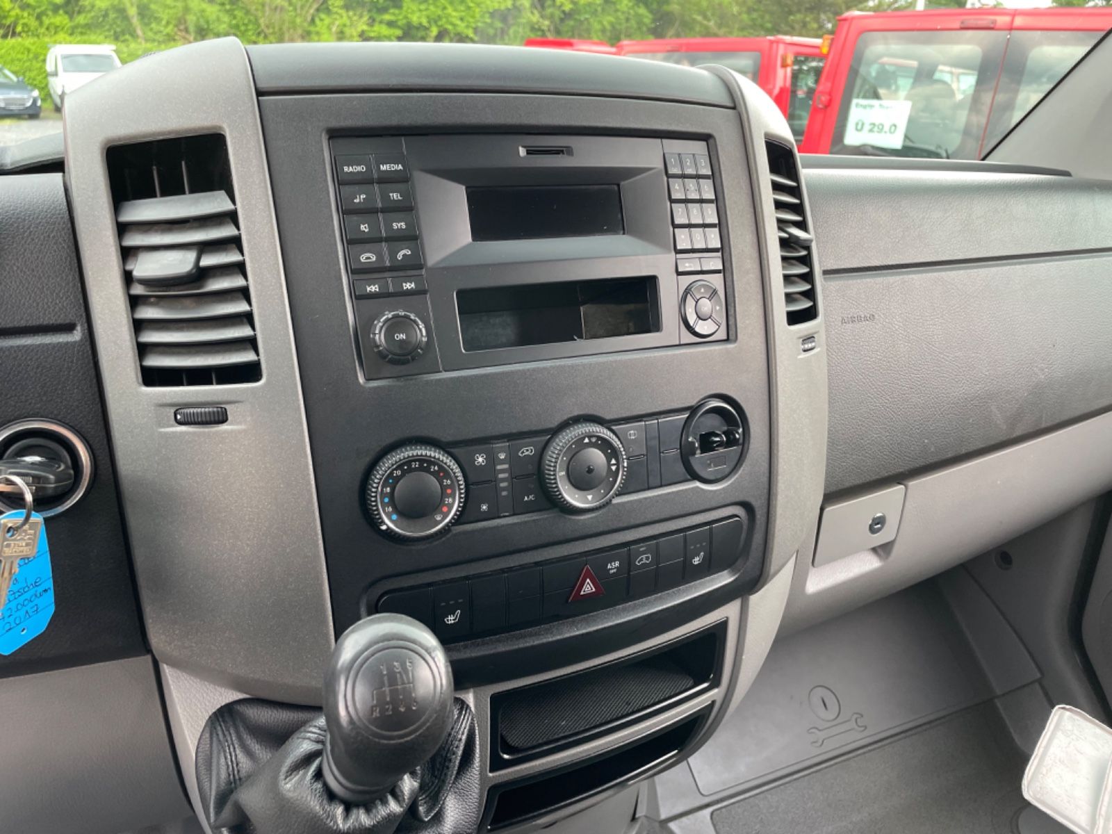 Fahrzeugabbildung Mercedes-Benz Sprinter II Pritsche/DoKa 314 CDI CD